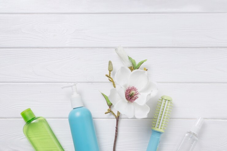 Clean, Healthy Brushes: EcoTools Cleanser Shampoo