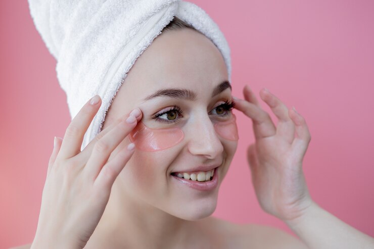 Wake Up Your Eyes: Under Eye Patches for Brighter, Younger-Looking Skin